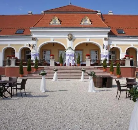 Teleki-wattay Kastélyszálló