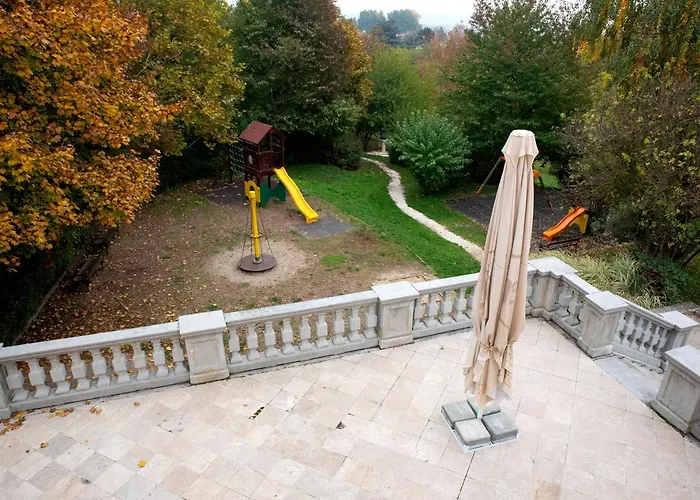 Teleki-wattay Kastelyszallo Hotel